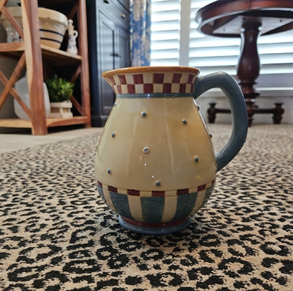 Sakura Debbie Mumm Pitcher